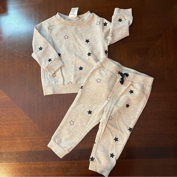 First Impressions Other - First Impressions | Gray and Black Star Outfit Set | 12 mo